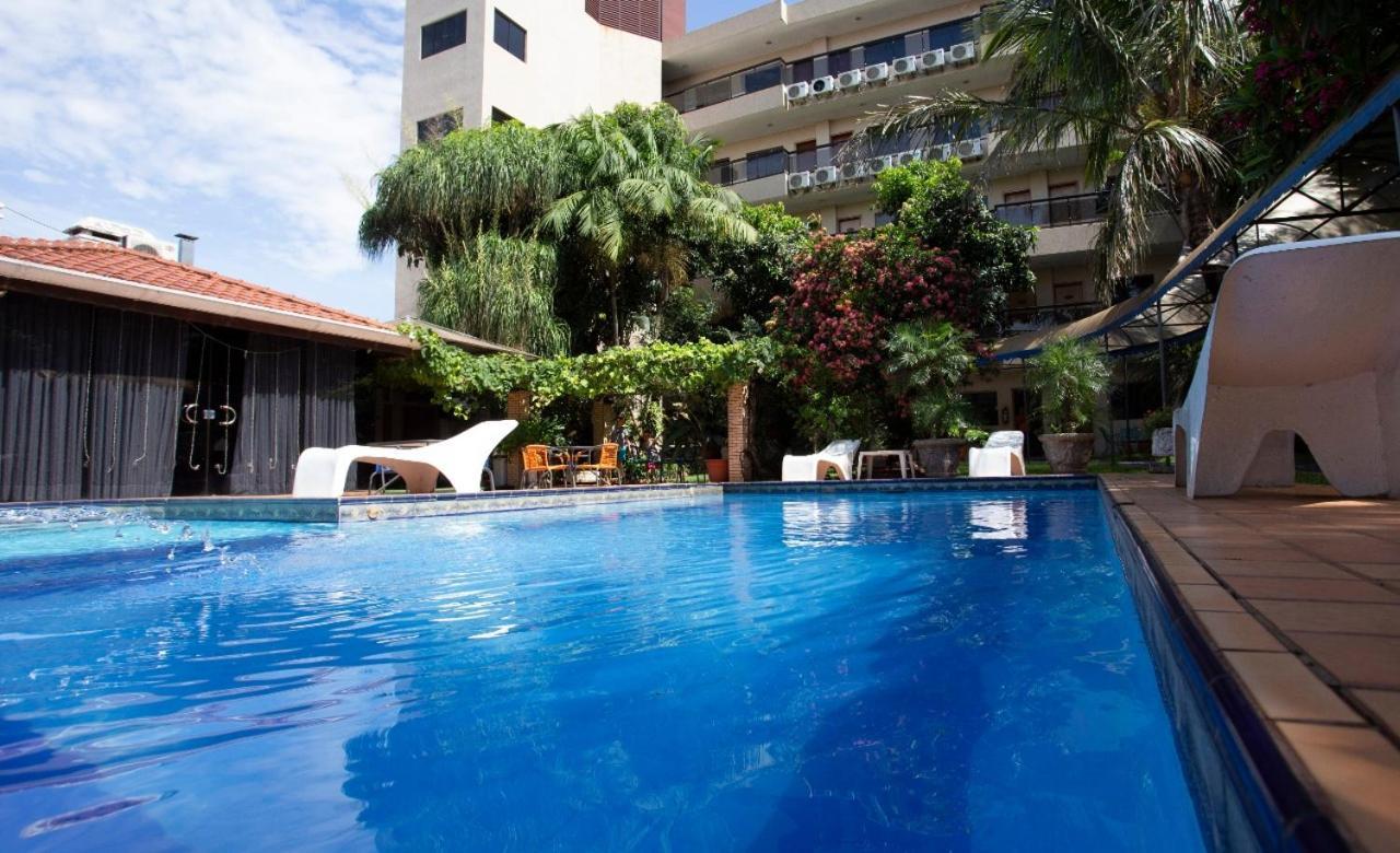 Hotel Arthur Shambala Encarnación Esterno foto