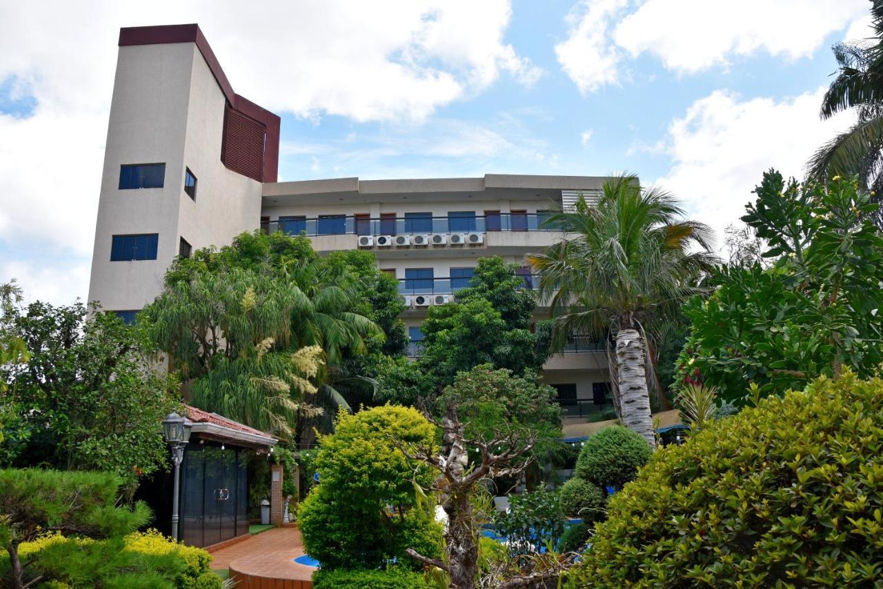 Hotel Arthur Shambala Encarnación Esterno foto
